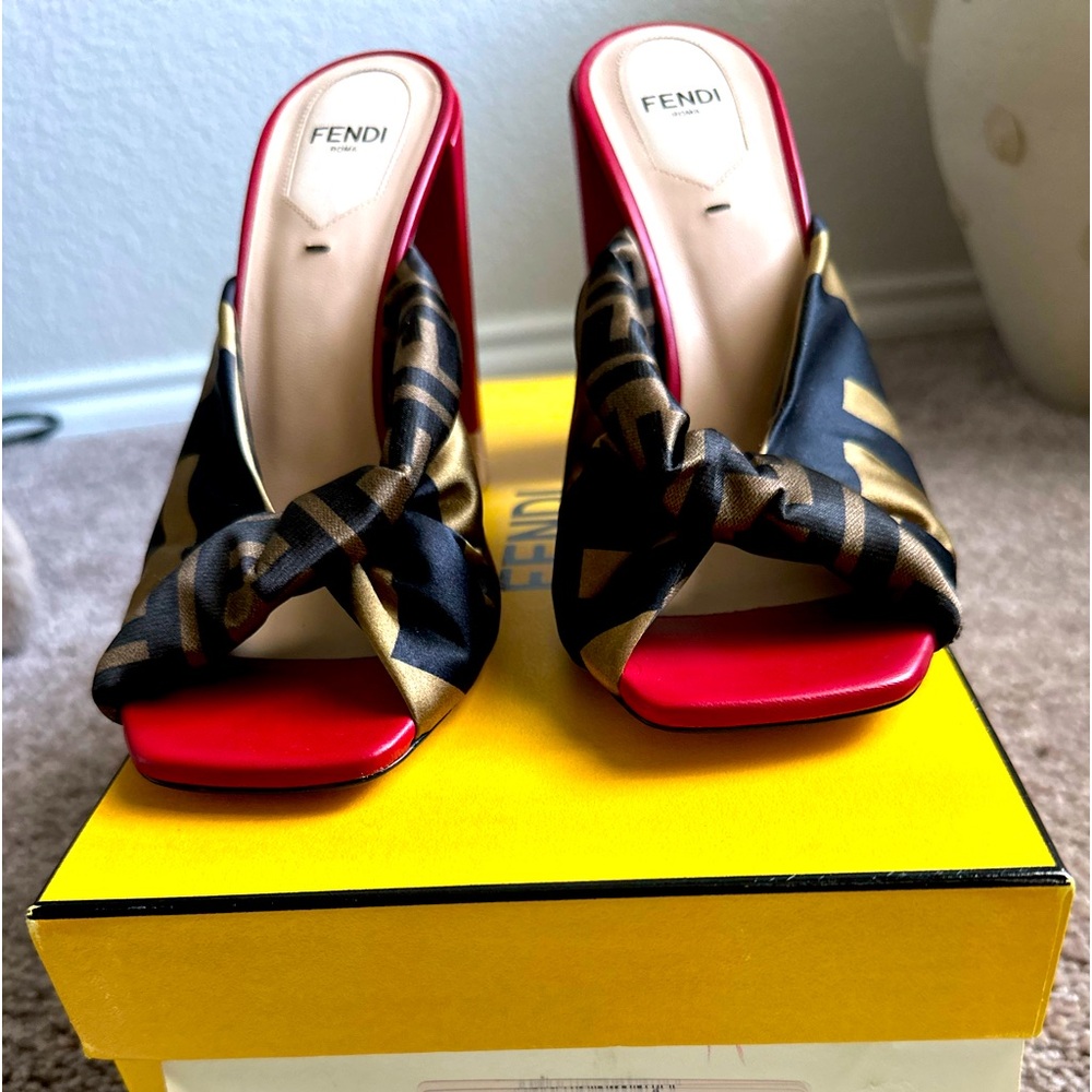 Fendi size 6.5 sandals Brand New with box and dust cover to protect these cuties
